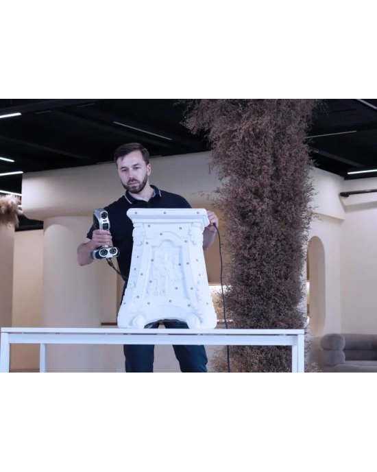 3D scanner Scanology iReal M3