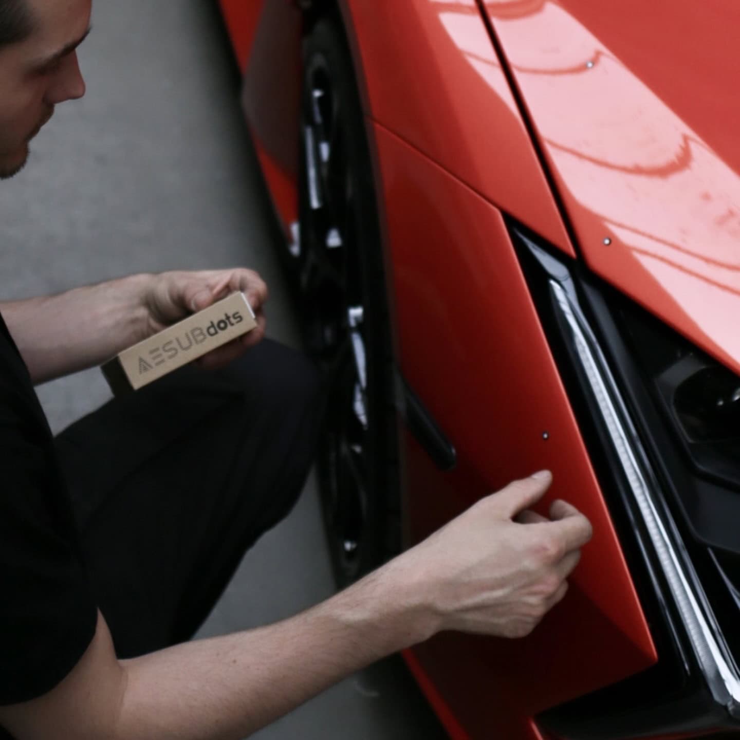 Improved 3D scanning accuracy AESUBdots Black&White