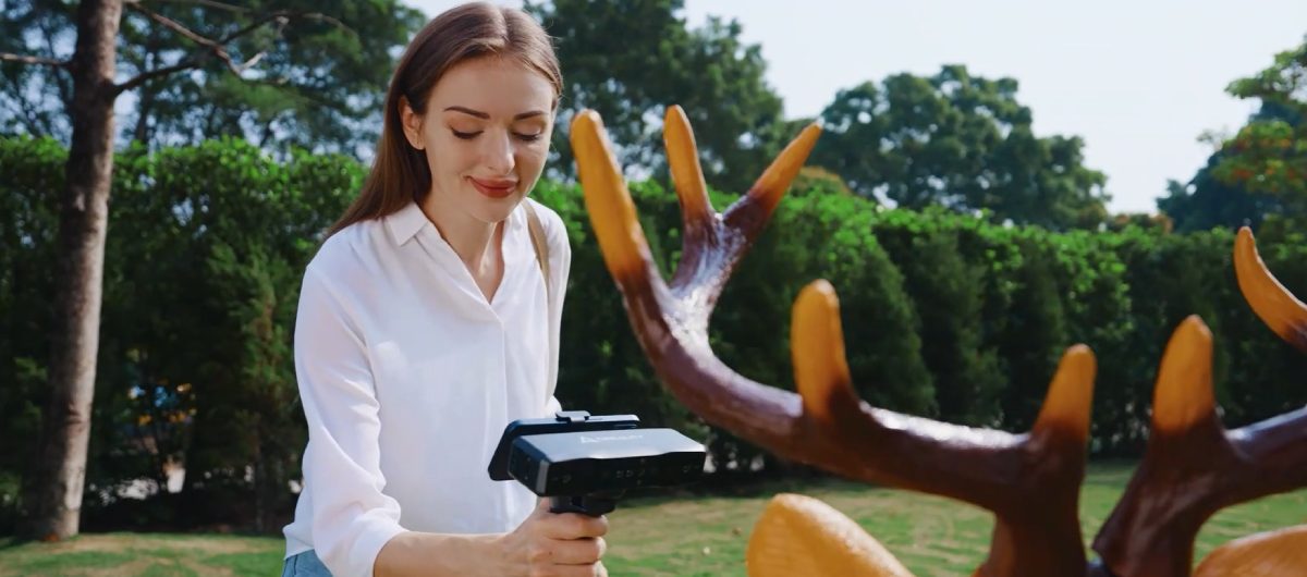 Lightweight handheld 3D scanner