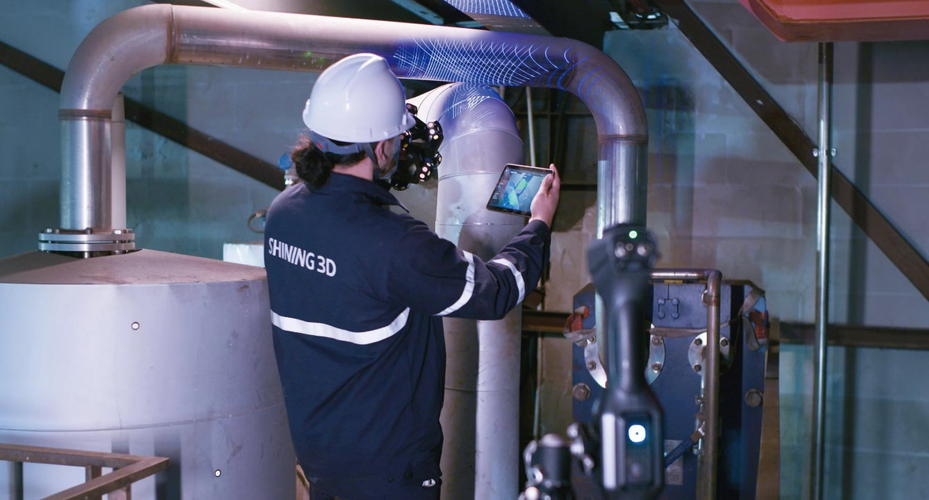 Shining 3D FreeScan Trak Nova+ for scanning industrial pipelines