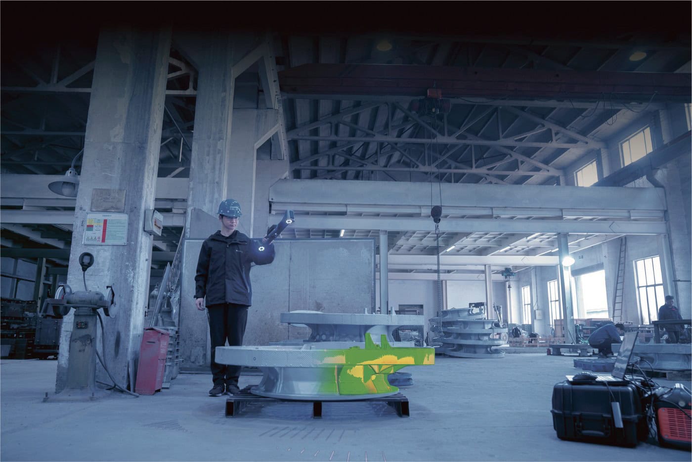 Metrological 3D scanner SHINING in operation